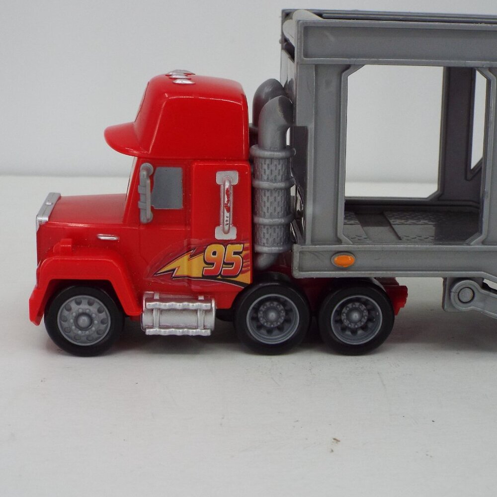 Disney Pixar Cars Mack Transport Hauler #498 - Picture 3 of 15